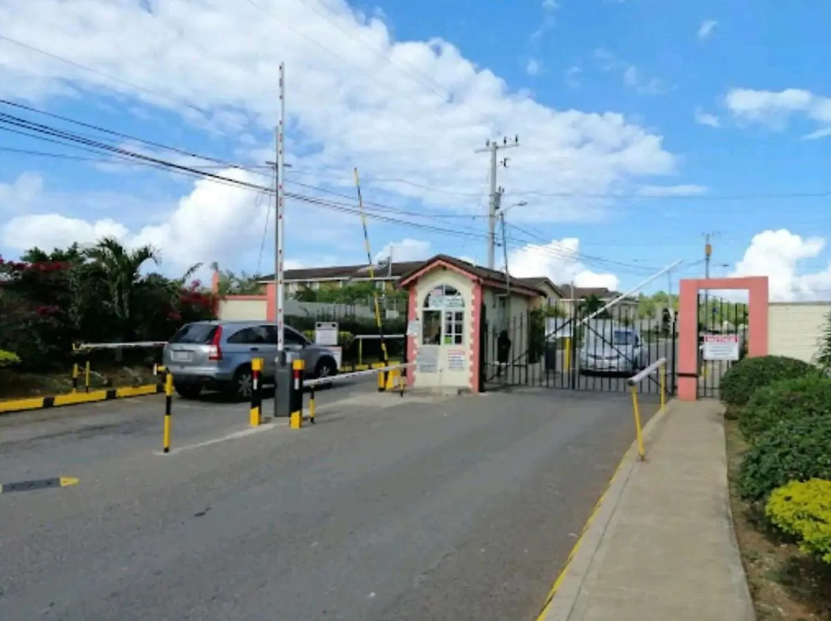 Jamaican Gem -Tranquil 3Br Home Near Beaches And Attractions Corral Spring Jamaica